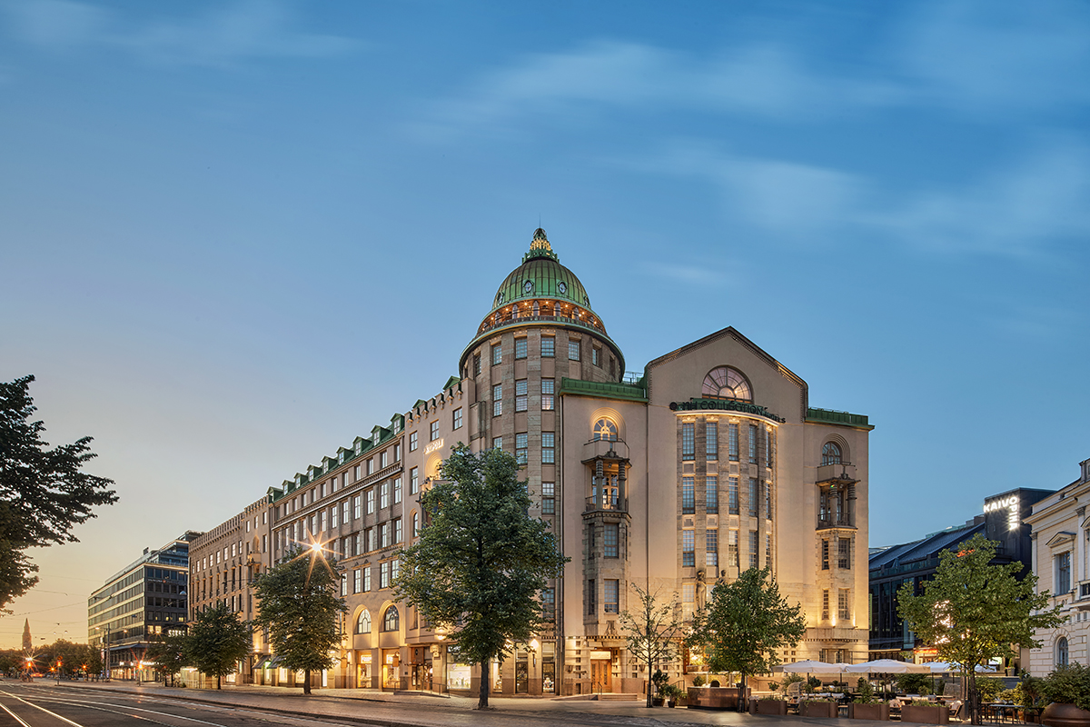 nh collection helsinki grand hansa facade night historical building kopie