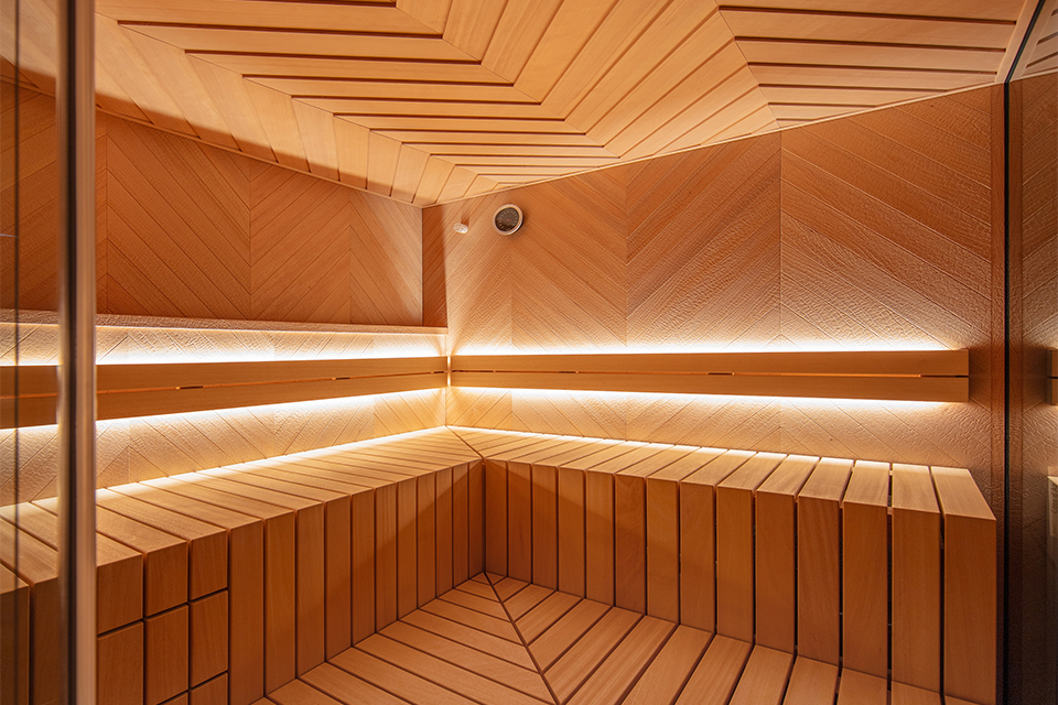 KLAFS sauna GESA nature interieur visgraat kopie