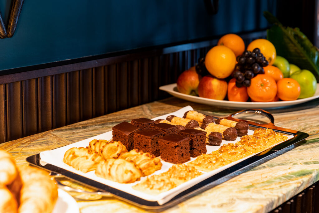 Apollo Hotel Amsterdam Marriott Lounge 4