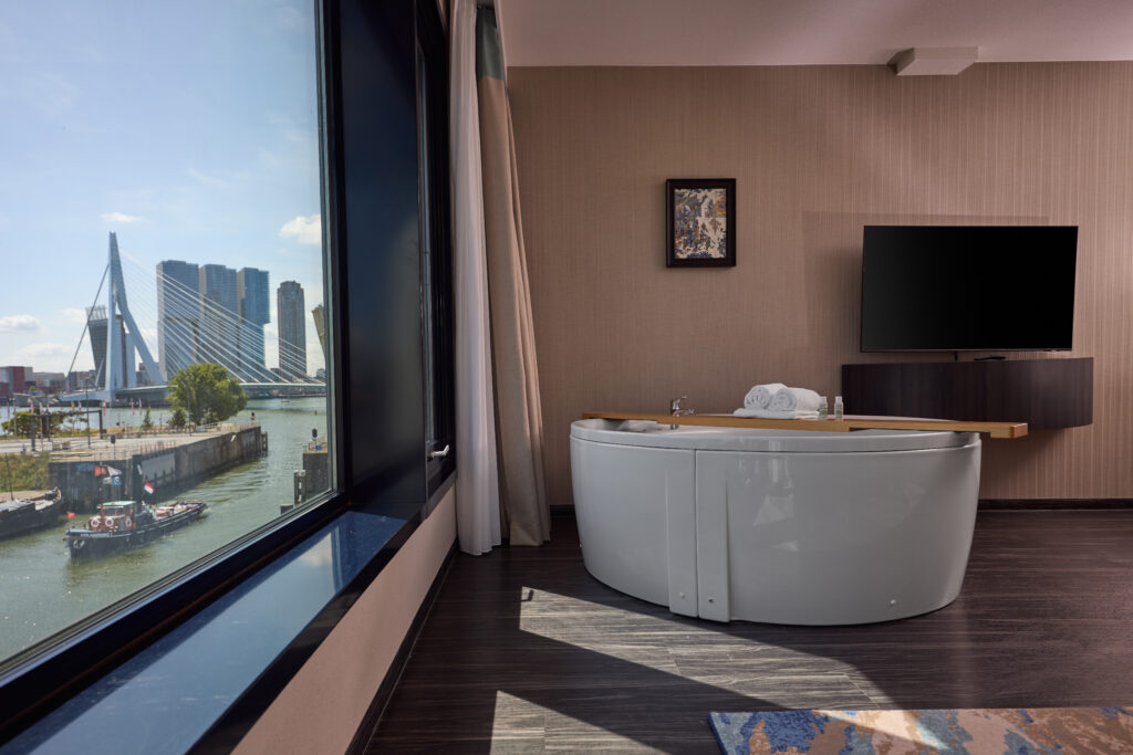 DoubleTree by Hilton Rotterdam Centre and Haven Hotel Rotterdam officially opened 4