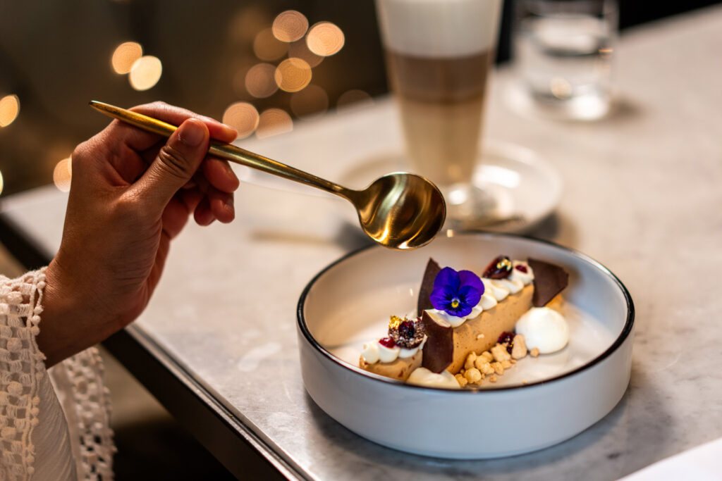 Culinaire verwennerij tijdens de feestdagen bij Anantara Grand Hotel Krasnapolsky 1