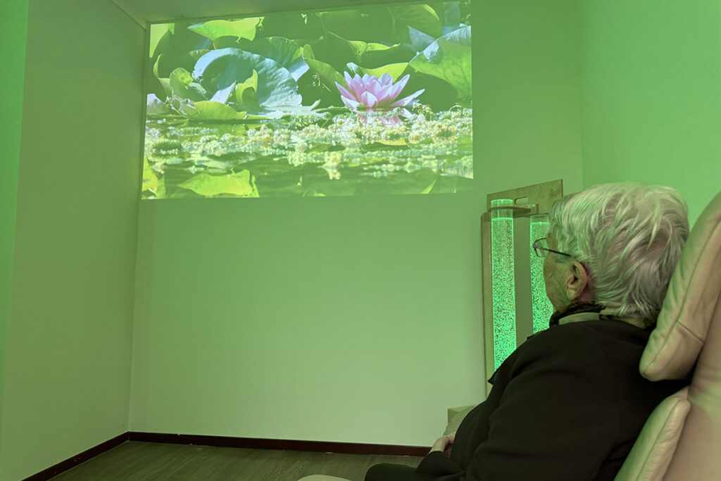 Amaris Florisberg opens new snoozle room for residents 1