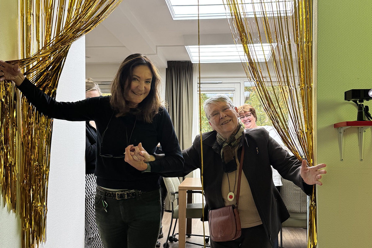 Amaris Florisberg opens new snoozle room for residents 8