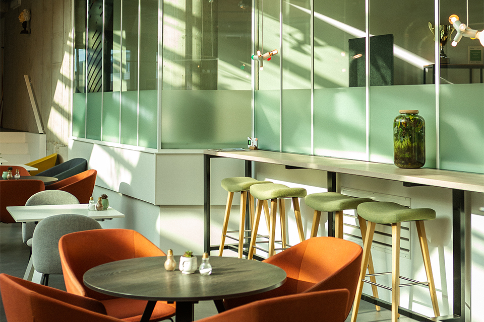 ‘You don't automate to save money, but to improve.’ 2