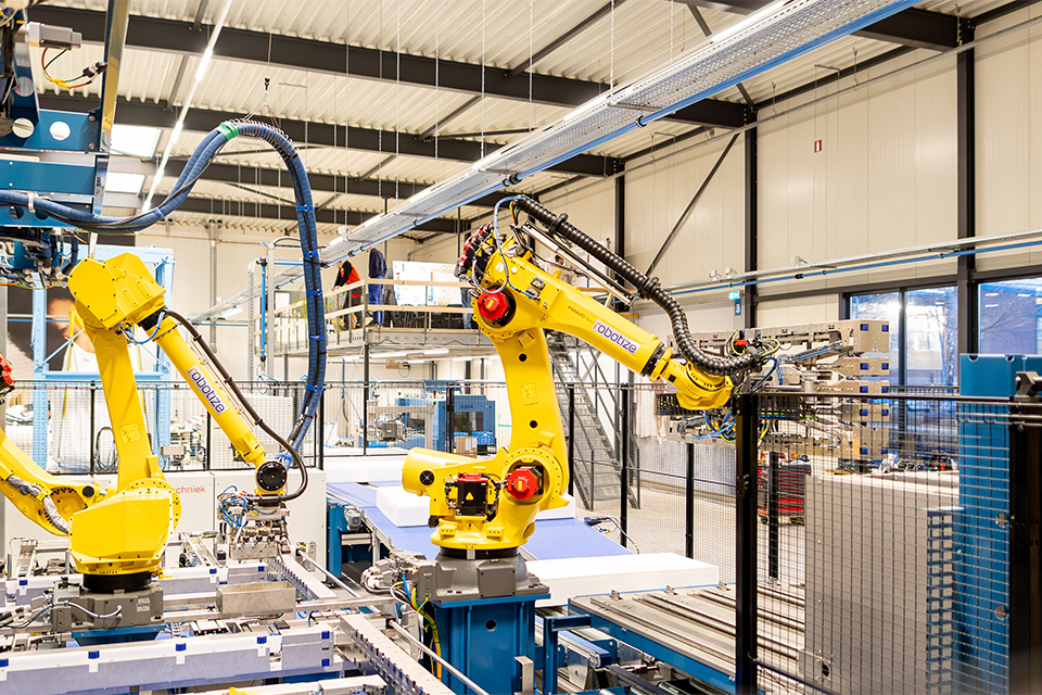 A look behind the scenes at Dutch bed production 6