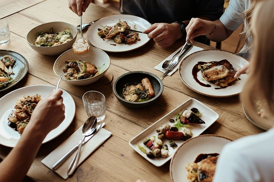 Hotelgasten zoeken vrijheid én beleving aan tafel 1