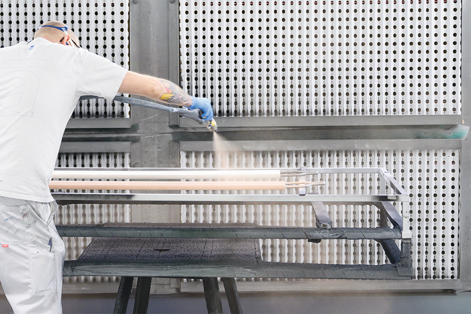 A look behind the scenes at Dutch bed production 2