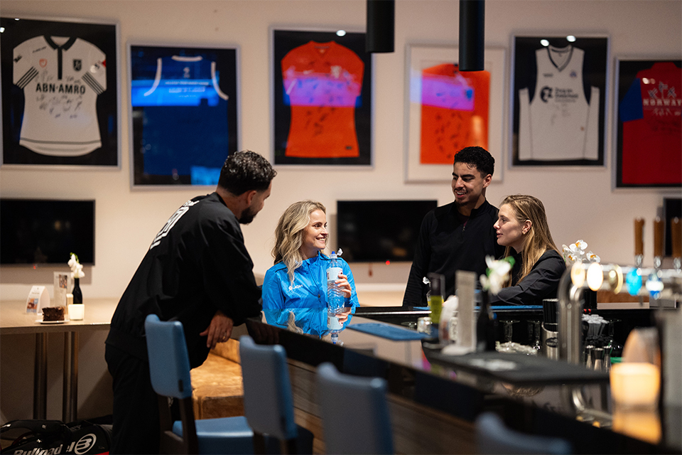 Sweating in former hangar 4