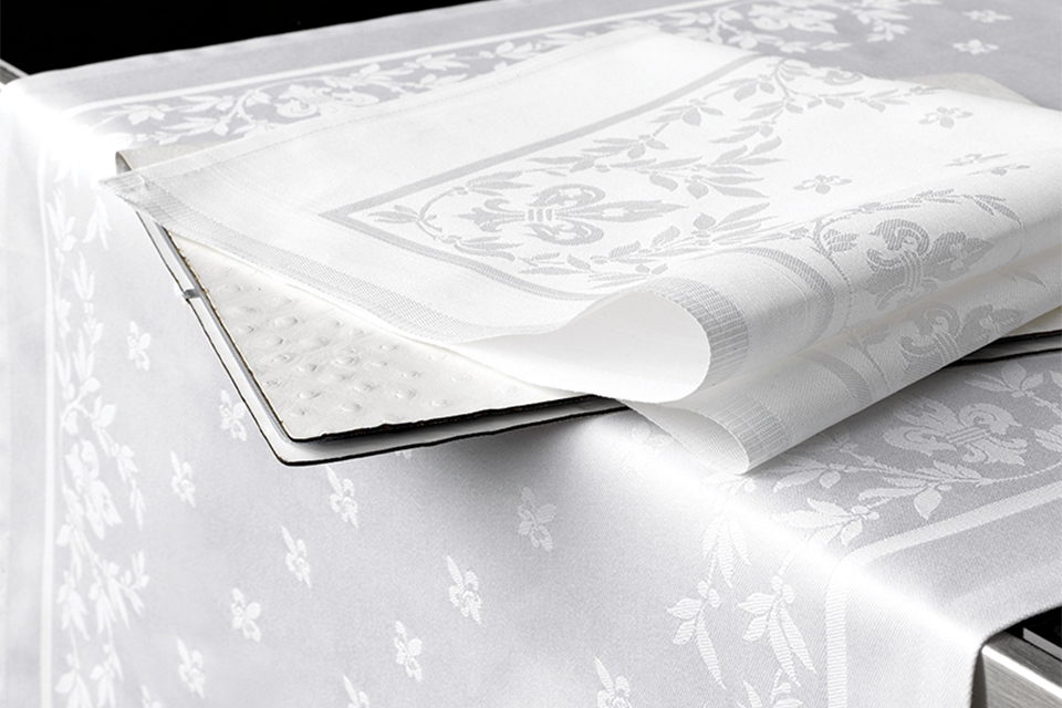 Responding to trends and traditions. Linen remains a staple 3