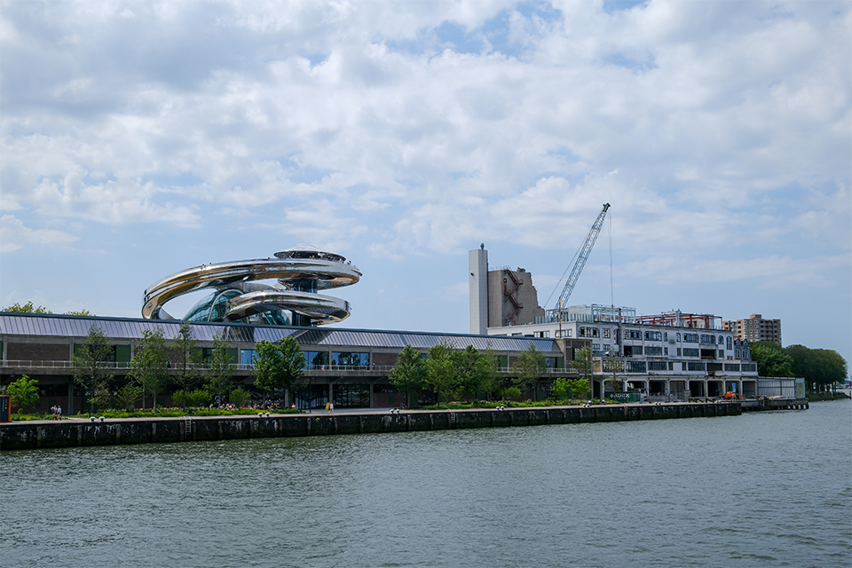Haven Hotel Rotterdam verkoopt eerst de stad en dan pas een kamer 5