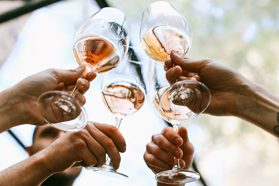 Rotterdam hotels: open your doors on Neighbours’ Day and become the heart of the neighbourhood 4