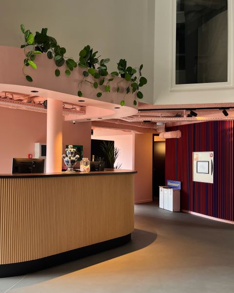 Pleijsier rondt renovatie Stayokay Rotterdam in iconische Kubuswoningen af 5